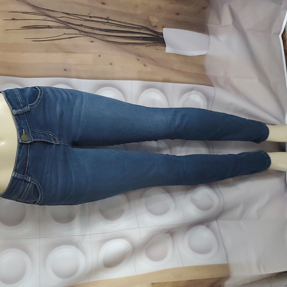 Jolt Skinny Blue Jeans Size 7